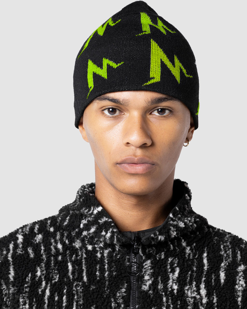 MT LOGO BEANIE- BLACK / VOLT