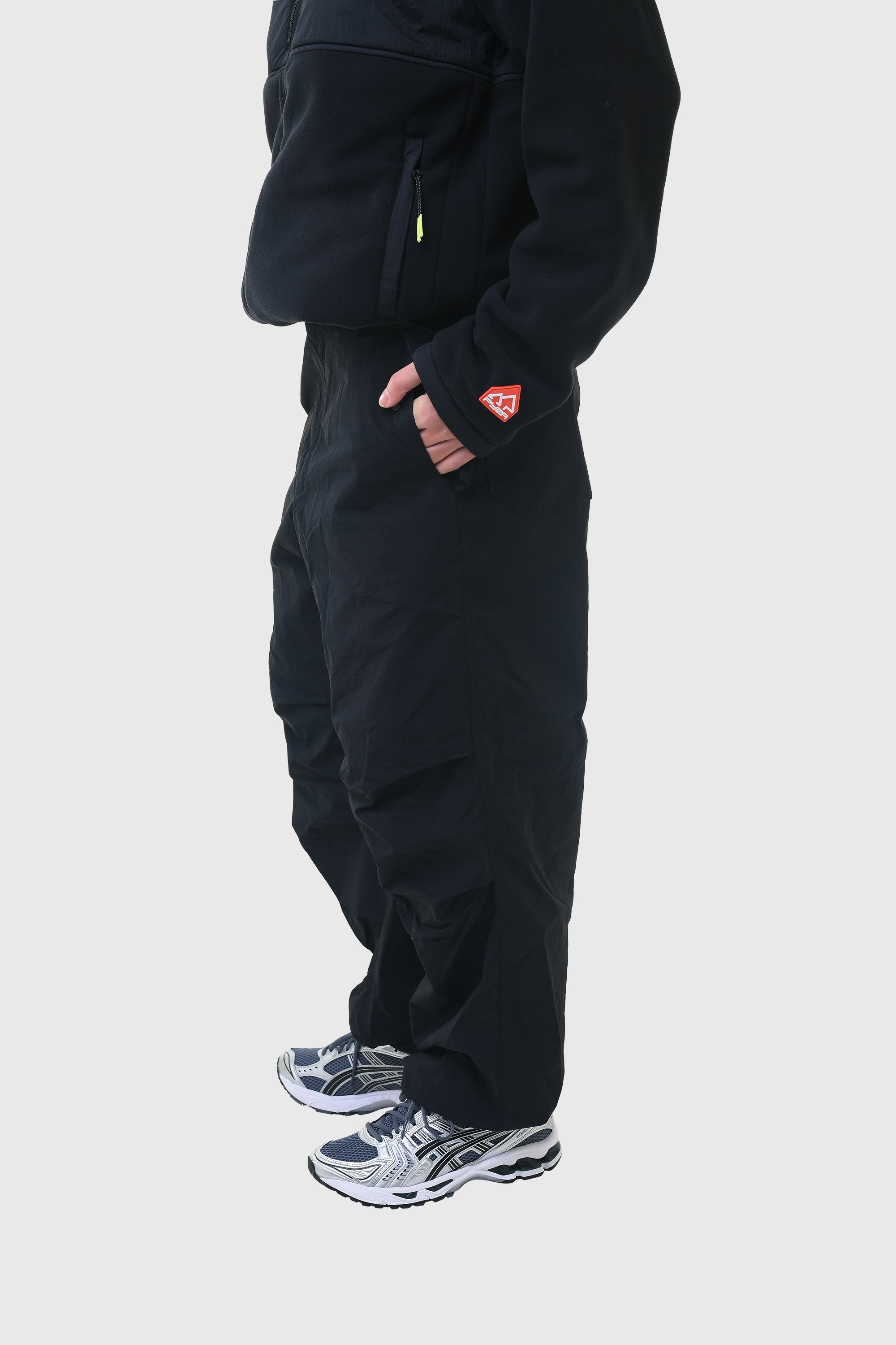 NYLON PARACHUTE PANT BLACK