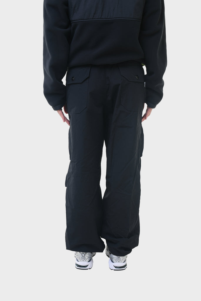 NYLON PARACHUTE PANT BLACK