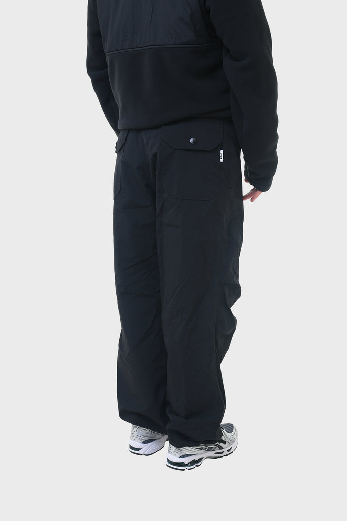 NYLON PARACHUTE PANT BLACK