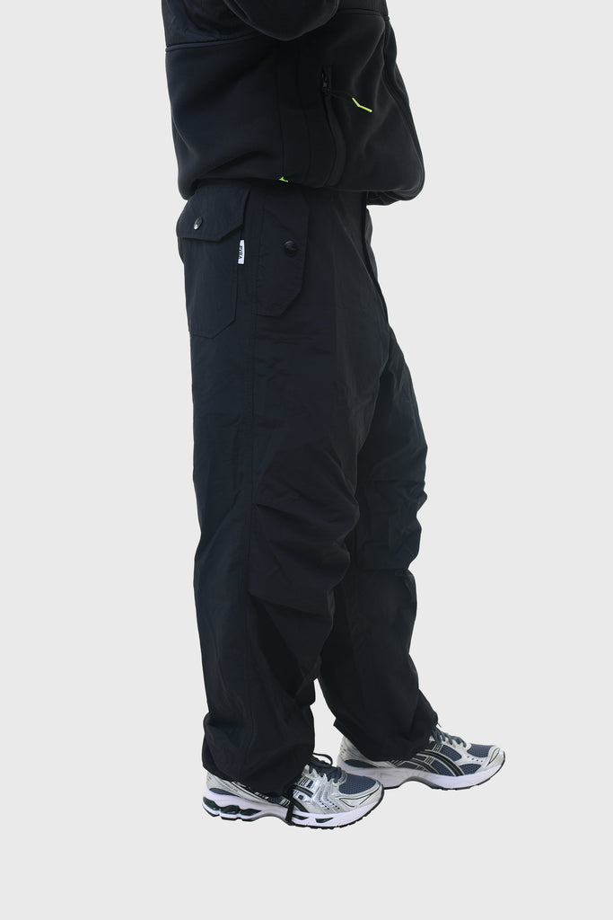 NYLON PARACHUTE PANT BLACK