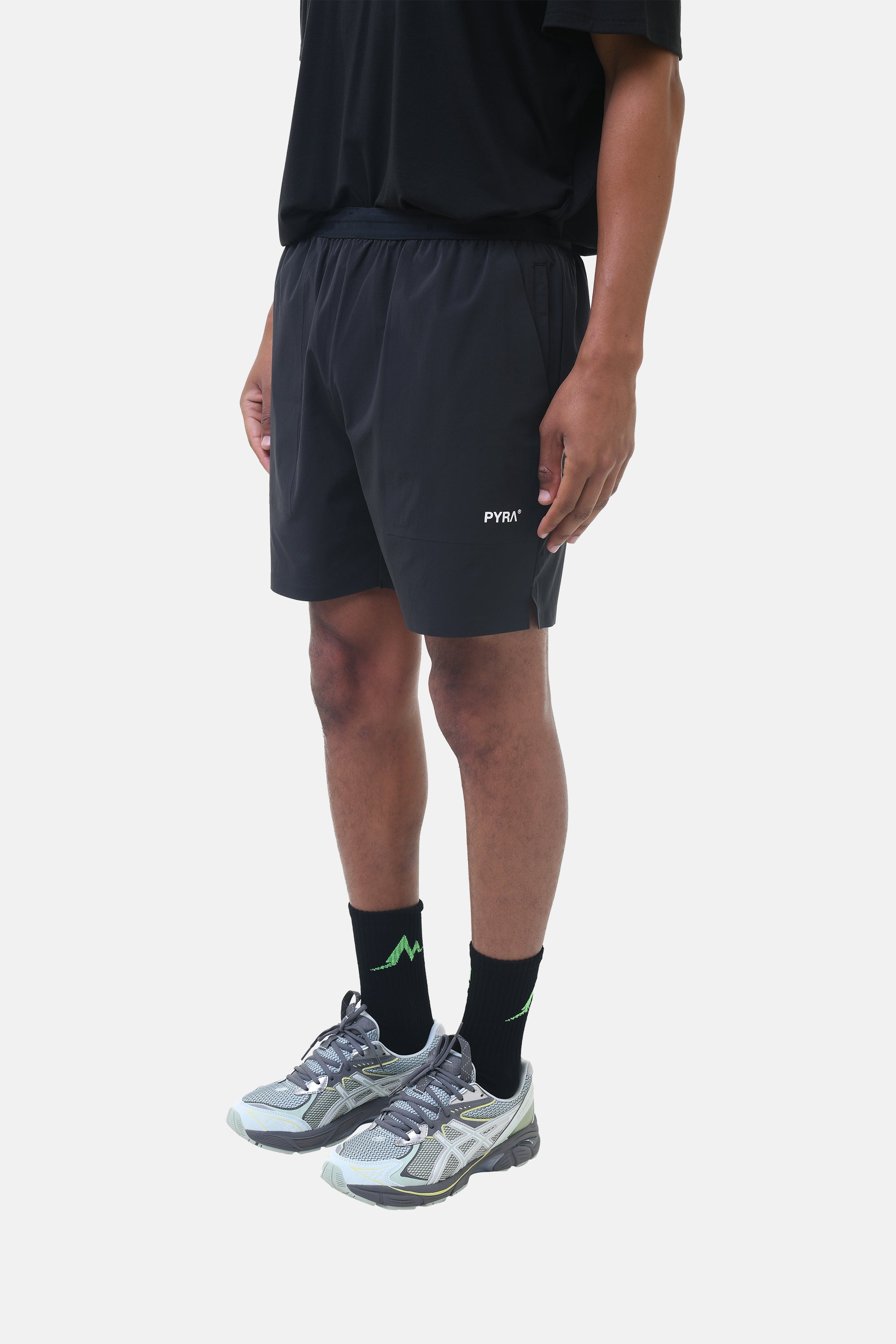 NERO TEAM SHORTS -BLACK