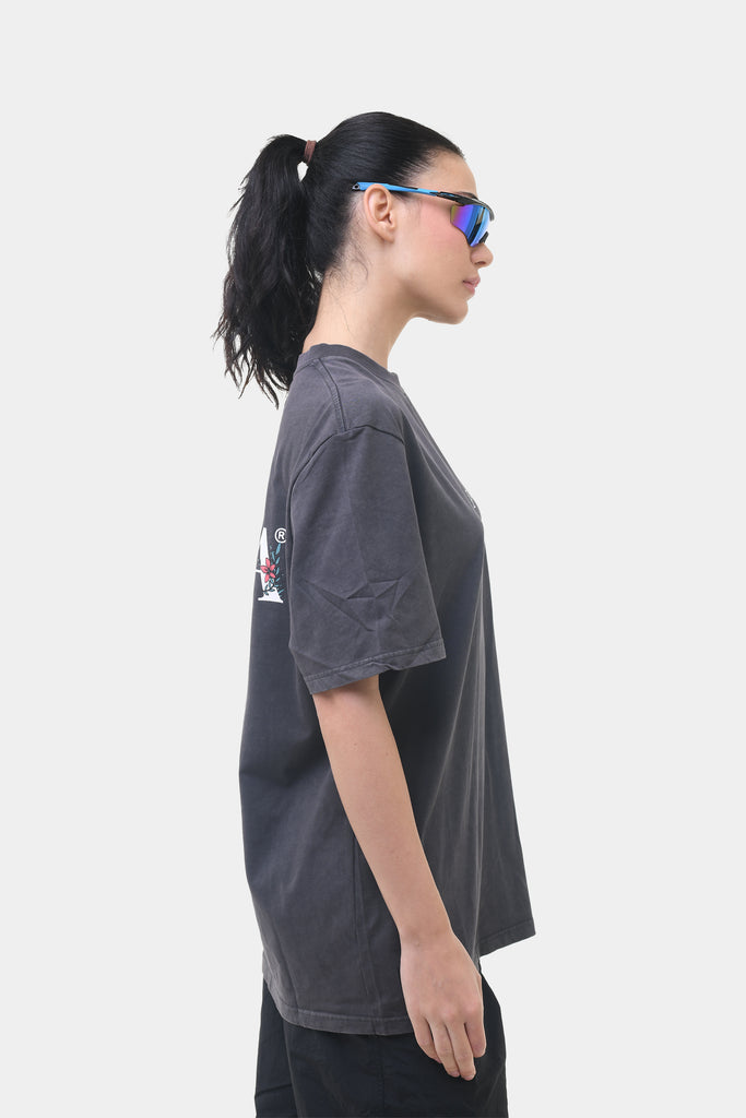 ALPINE ROSE RESORT TEE BLACK