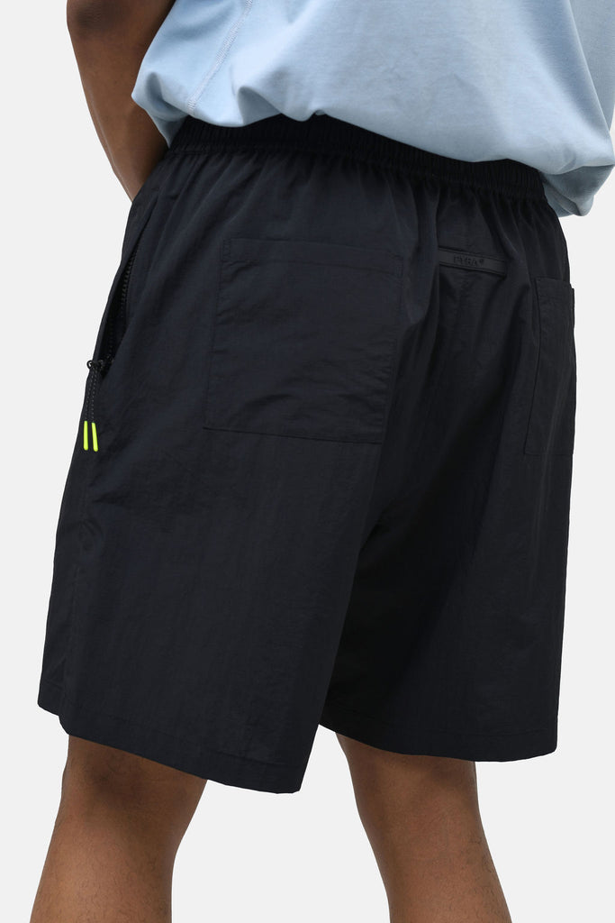 BOULDER NYLON SHORT - BLACK