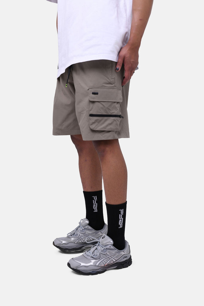 NERO HIKE SHORTS - OLIVE