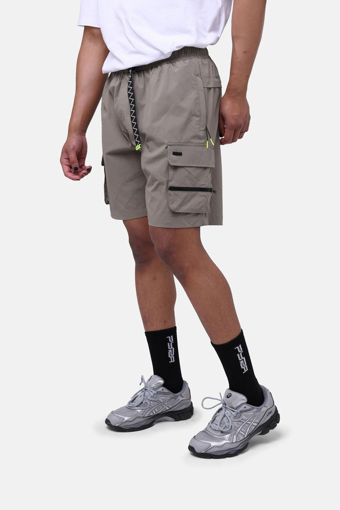 NERO HIKE SHORTS - OLIVE