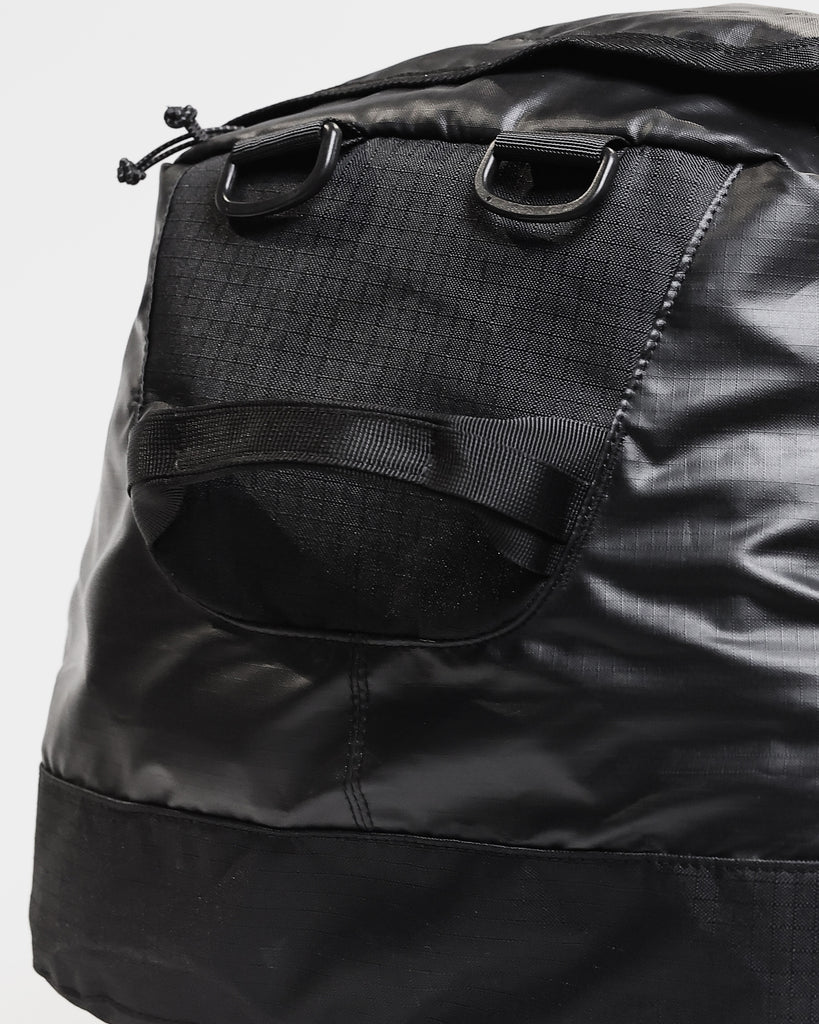 PYRA Duffle Bag Black