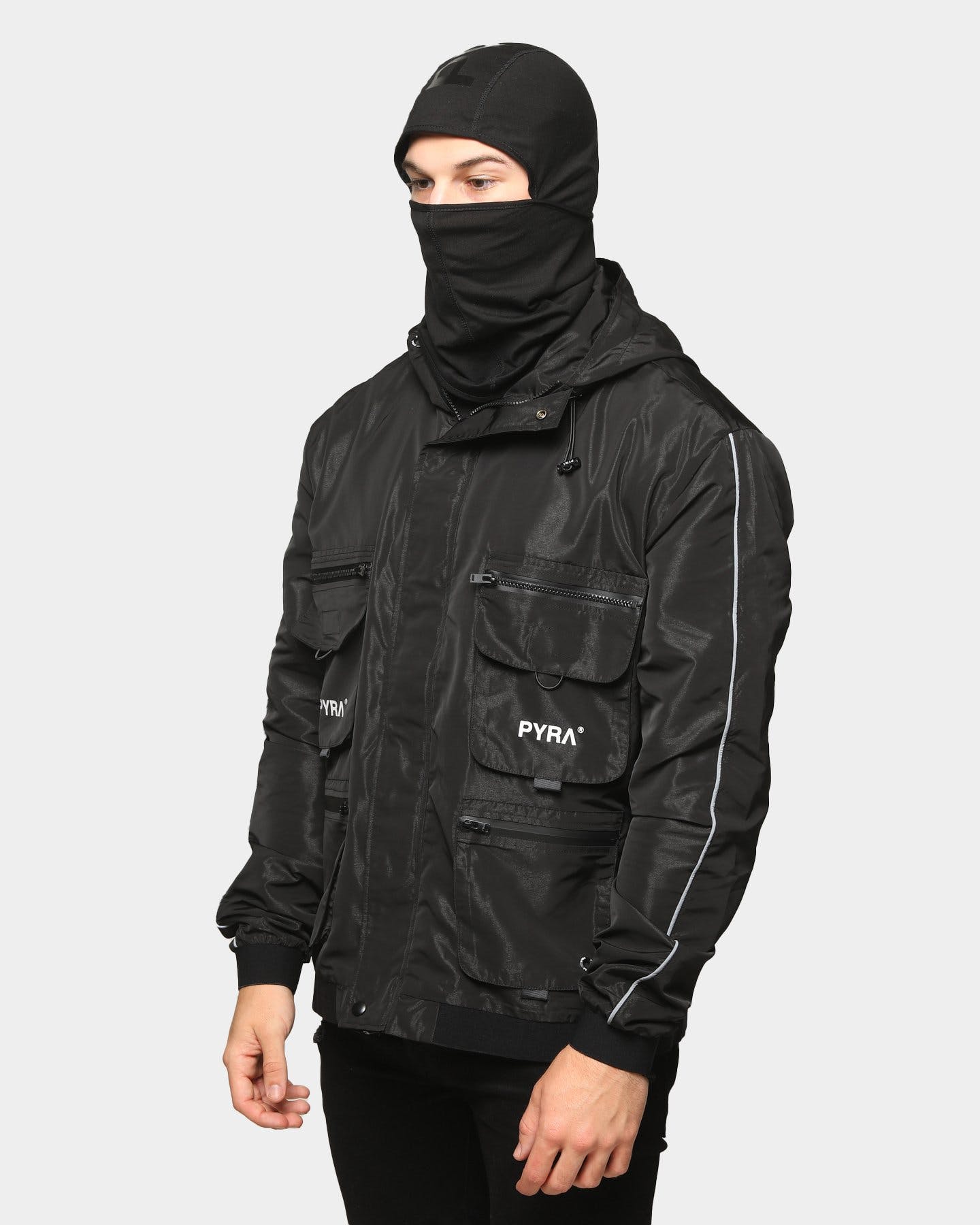 Pyra Balaclava Black